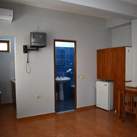 Peti Apartamento Sarandë